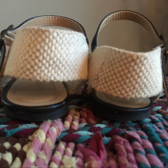 FREE Woven Neutral Pointed Flats - Picture 2 of 5